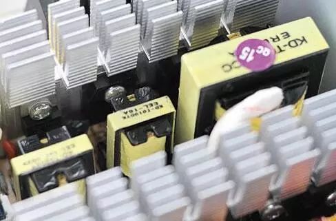 电源厂家：从电源内部了解电源